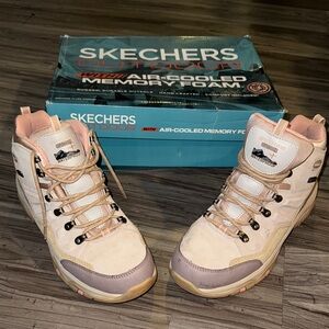 Skechers Outdoor Hiking Boots - Beige and Pink